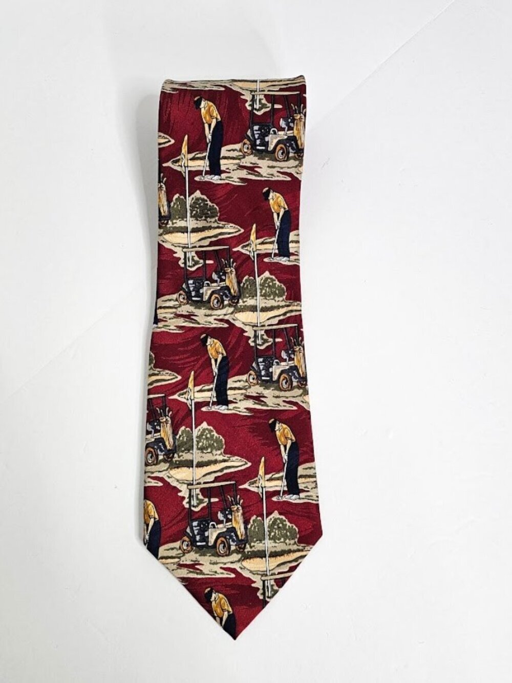 WM. CHELSEA LTD 100% Silk Tie Necktie RED NAVY GREEN GOLF PLAYER 58" Classic - Picture 2 of 6